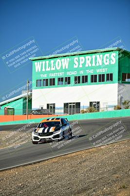 media/Oct-18-2025-Extreme Speed (Sat) [[d6d7e1fef1]]/Group 2 Green/Session 1 (Turn 4)/